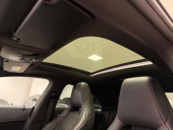 Mercedes-Benz CLA220 d 10 of 17