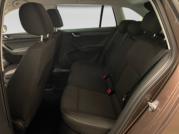Skoda Rapid 5 of 5