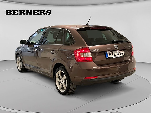 Skoda Rapid 3 of 5
