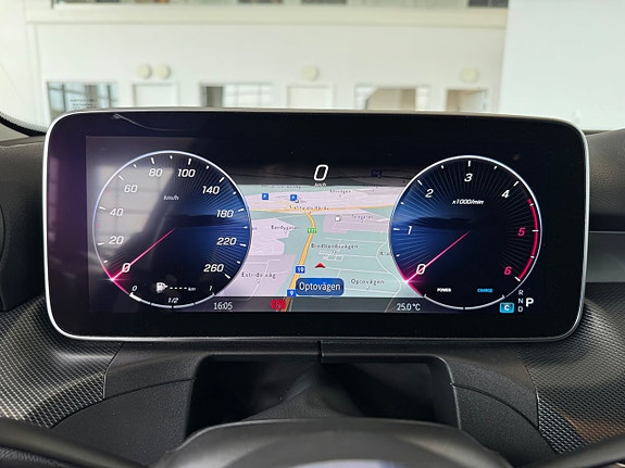 Mercedes-Benz C220 d 10 of 15