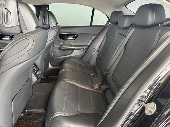 Mercedes-Benz C220 d 5 of 15