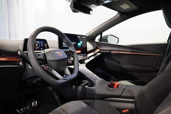 Cupra Tavascan 5 of 5