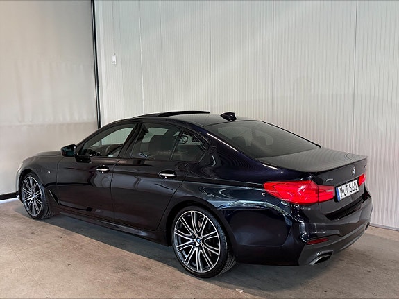 BMW 540i 8 of 24
