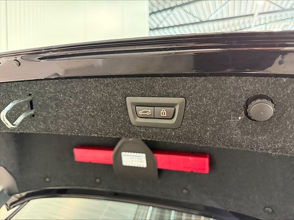BMW 540i 20 of 24