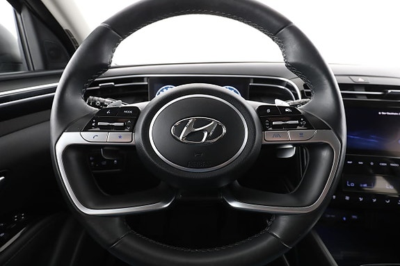 Hyundai Tucson 19 of 30