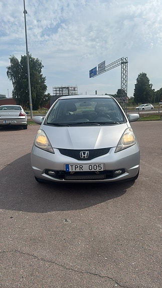 Honda Jazz 2 of 5
