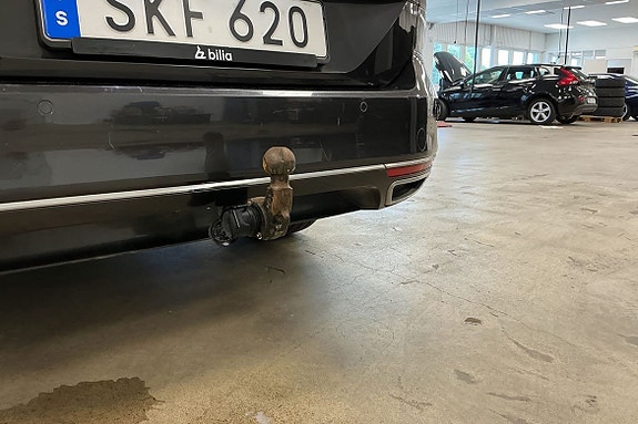 Volkswagen Passat 16 of 29