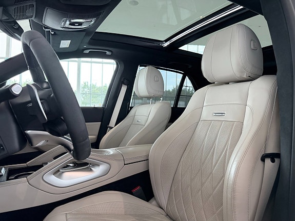 Mercedes-Benz GLE53 10 of 26