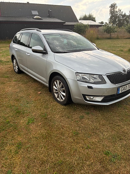 Skoda Octavia 4 of 5