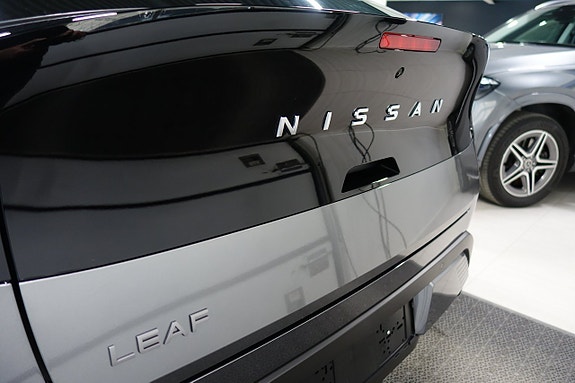 Nissan Leaf 5 of 5