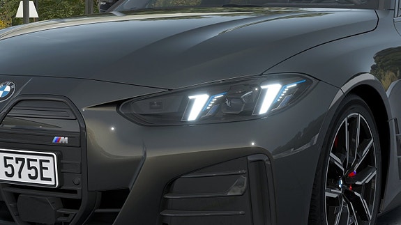 BMW i4 6 of 13