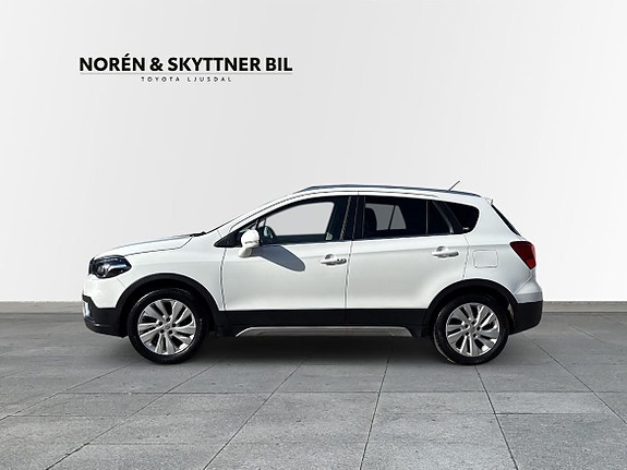 Suzuki SX4 3 of 10