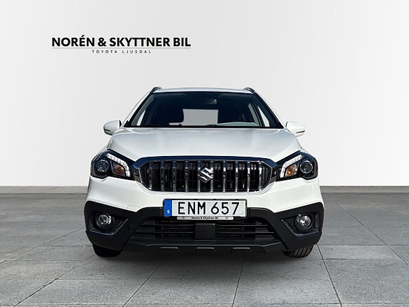 Suzuki SX4 5 of 10
