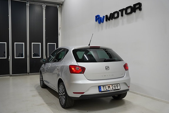 Seat Ibiza 4 of 5