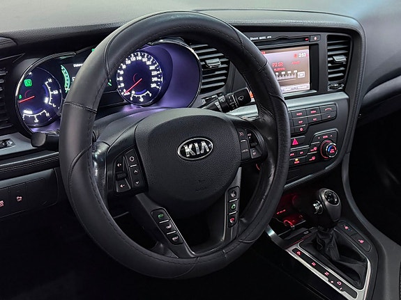 Kia Optima 2 of 5