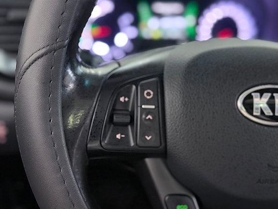 Kia Optima 16 of 30