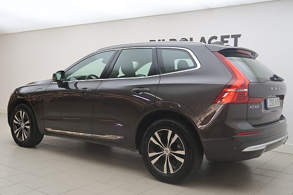 Volvo XC60 3 of 5
