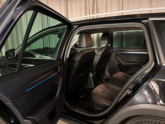 Skoda Octavia Scout 7 of 19