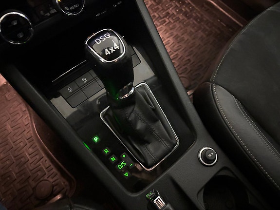 Skoda Octavia Scout 16 of 19