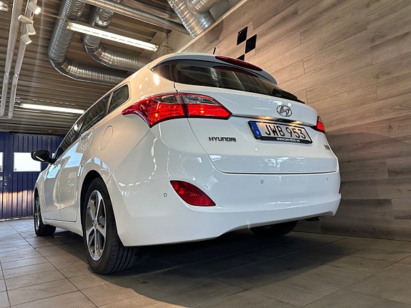 Hyundai i30 5 of 23