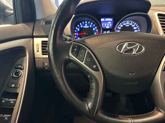 Hyundai i30 16 of 23