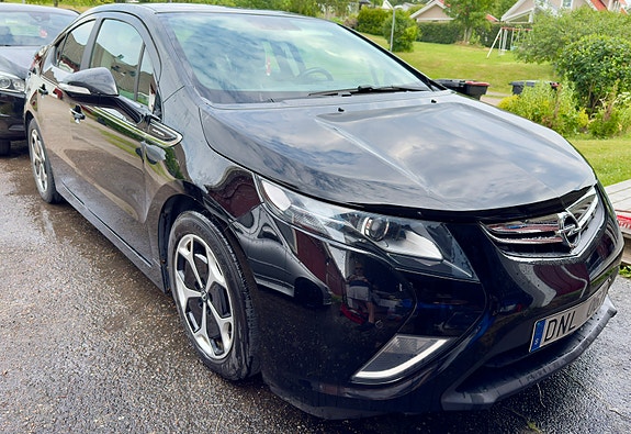 Opel Ampera 2 of 5