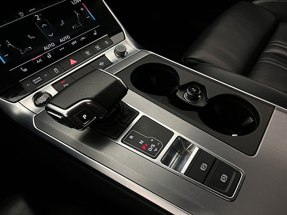 Audi A6 25 of 30