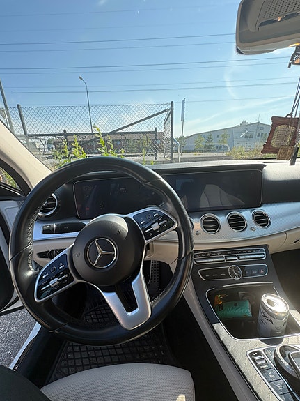 Mercedes-Benz 200 E 5 of 5