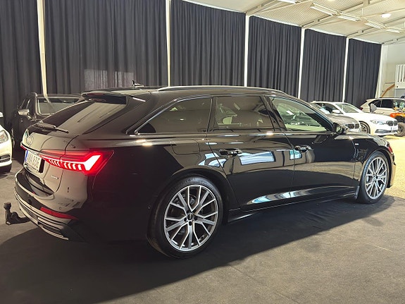 Audi A6 4 of 5