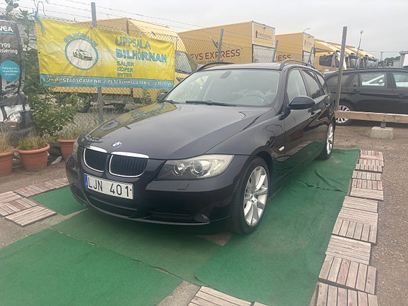 BMW 320i