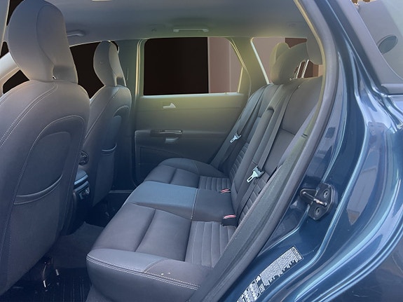 Volvo V50 12 of 17