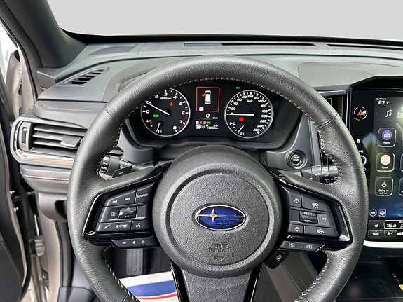 Subaru Forester 7 of 12