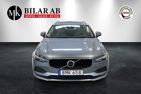 Volvo V90 2 of 5