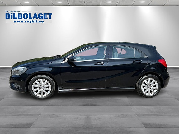 Mercedes-Benz A180 2 of 14