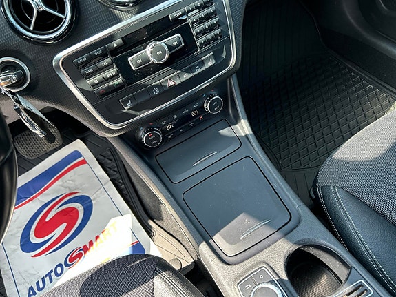 Mercedes-Benz A180 12 of 14