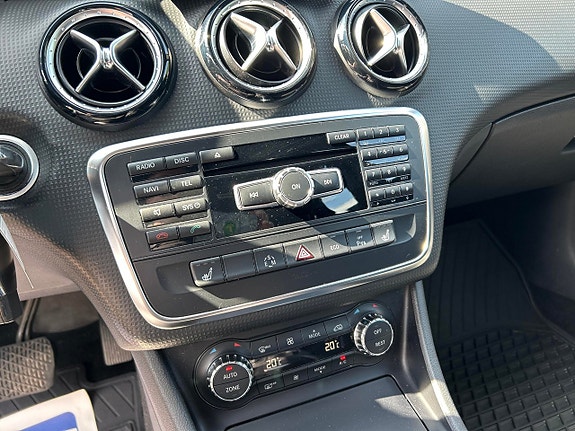 Mercedes-Benz A180 13 of 14