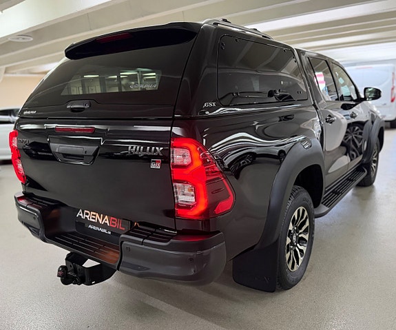Toyota HiLux 5 of 28