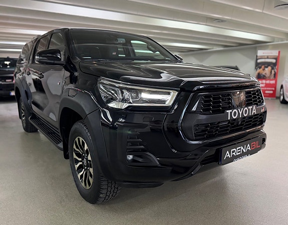 Toyota HiLux 6 of 28