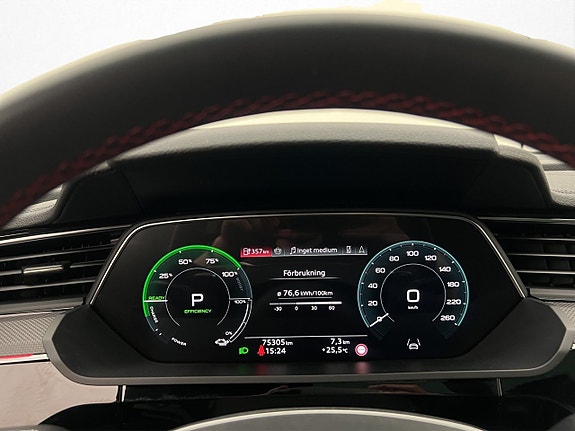 Audi Q8 e-tron 21 of 30