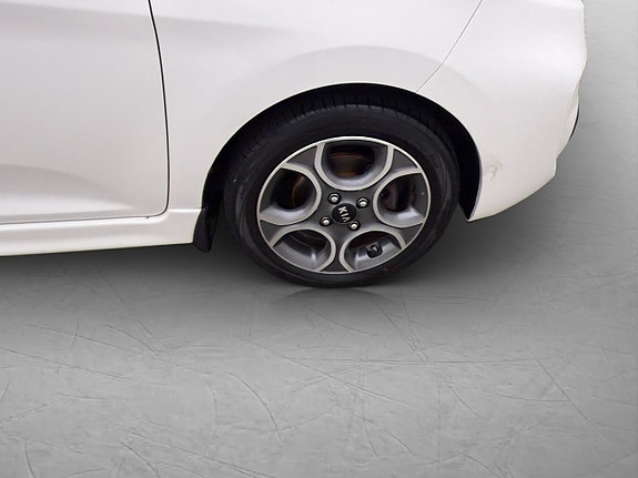 Kia Picanto 13 of 29