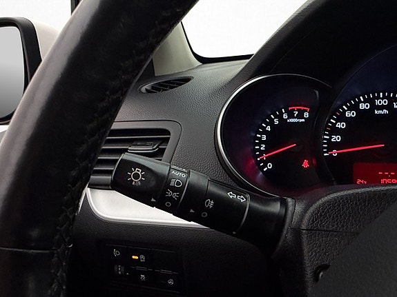 Kia Picanto 25 of 29