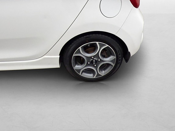 Kia Picanto 11 of 29