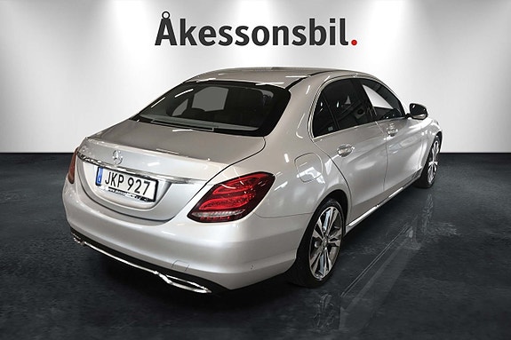 Mercedes-Benz C220 d 5 of 5