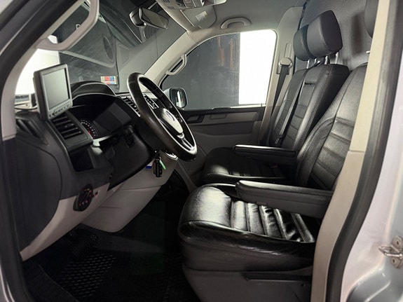 Volkswagen Transporter 7 of 15