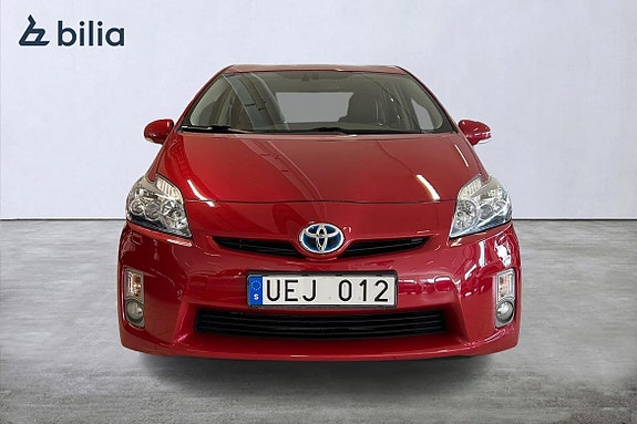 Toyota Prius 5 of 5