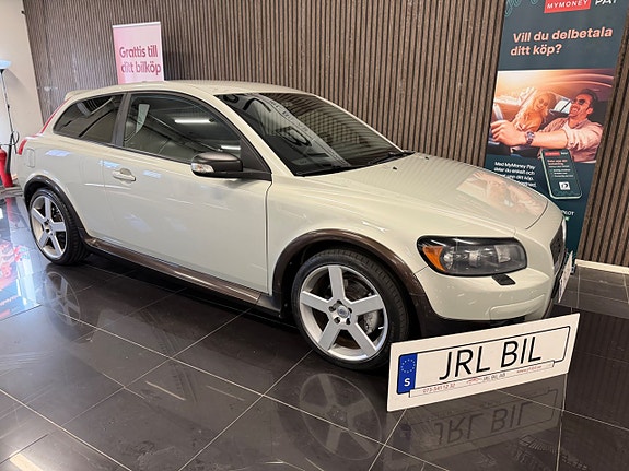 Volvo C30 2 of 5