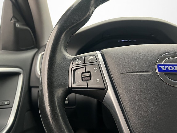 Volvo S60 27 of 29