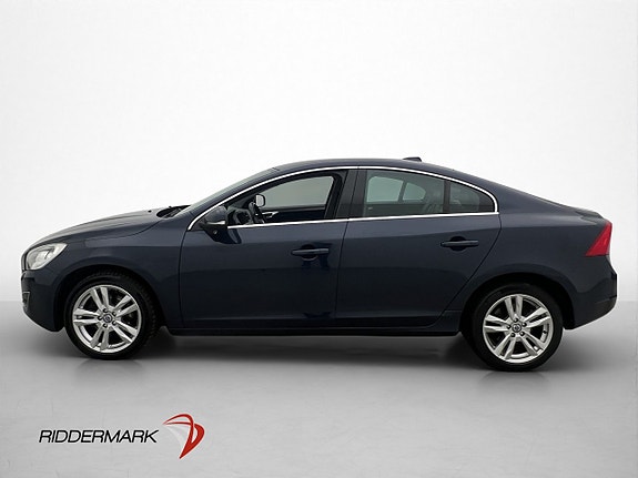 Volvo S60 2 of 5