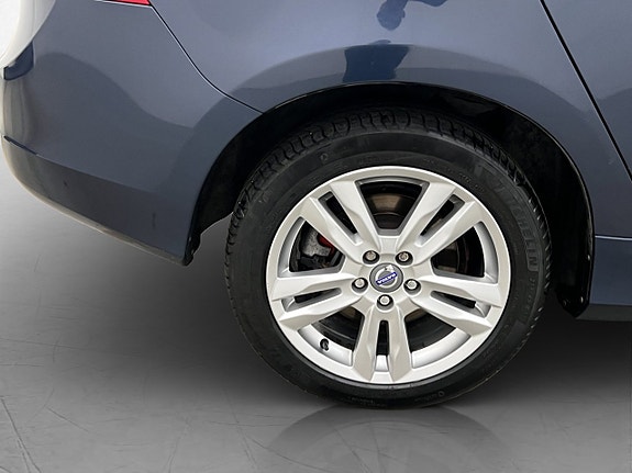 Volvo S60 10 of 29