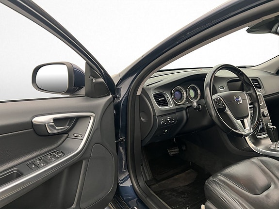 Volvo S60 18 of 29